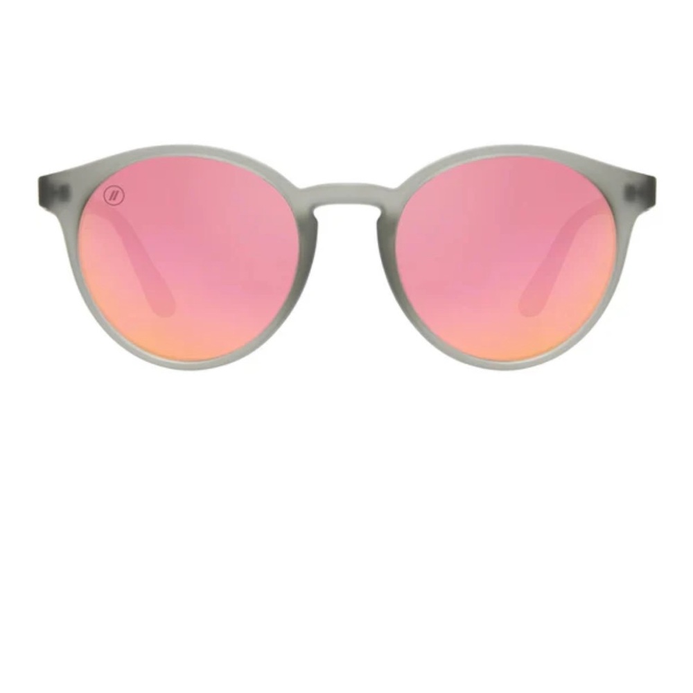 Coast Club // Creative Romance Polarized Sunglasses | Blenders Eyewear